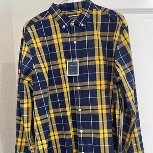 Yellow and Navy Checkered Club Room Shirt (L)